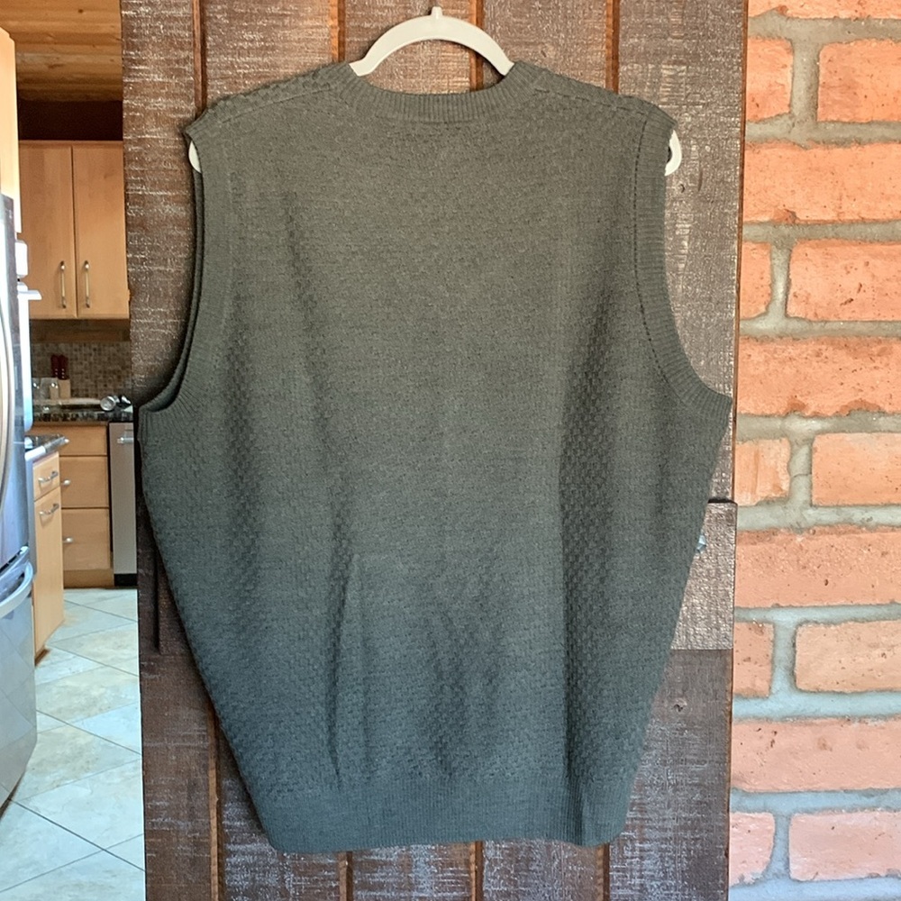 Men’s Nordstrom sweater vest olive green 100% extra fine merino wool size large - Picture 5 of 10